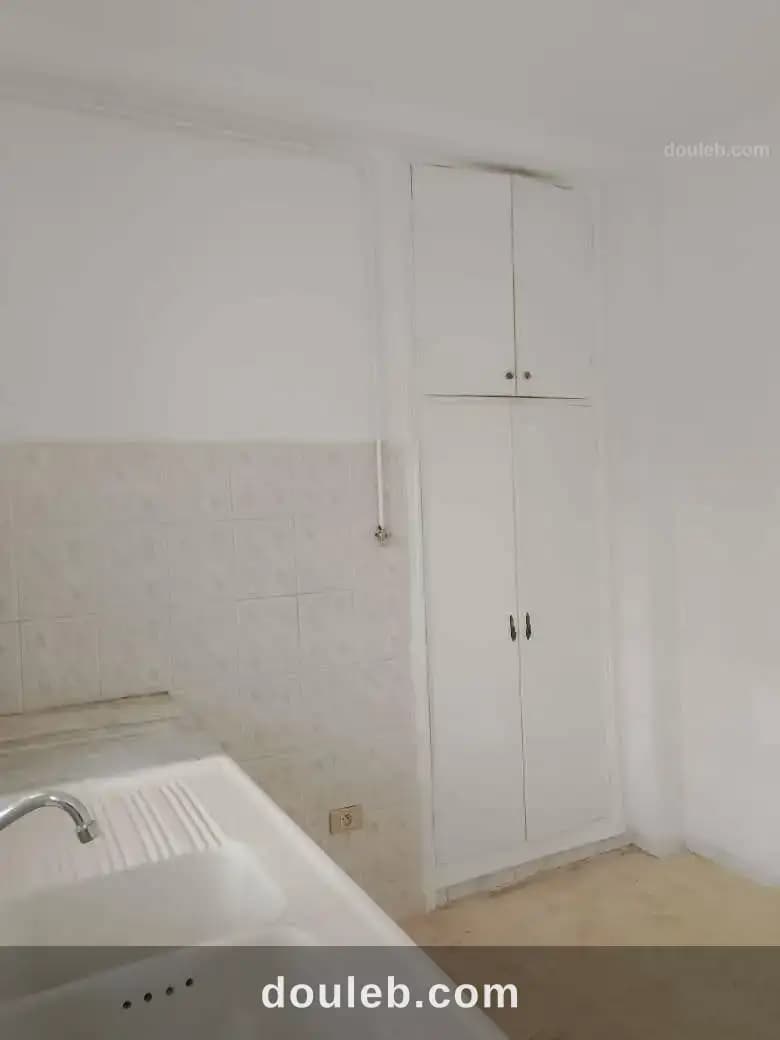 Appartement deux chambre et salon - Miniature 3