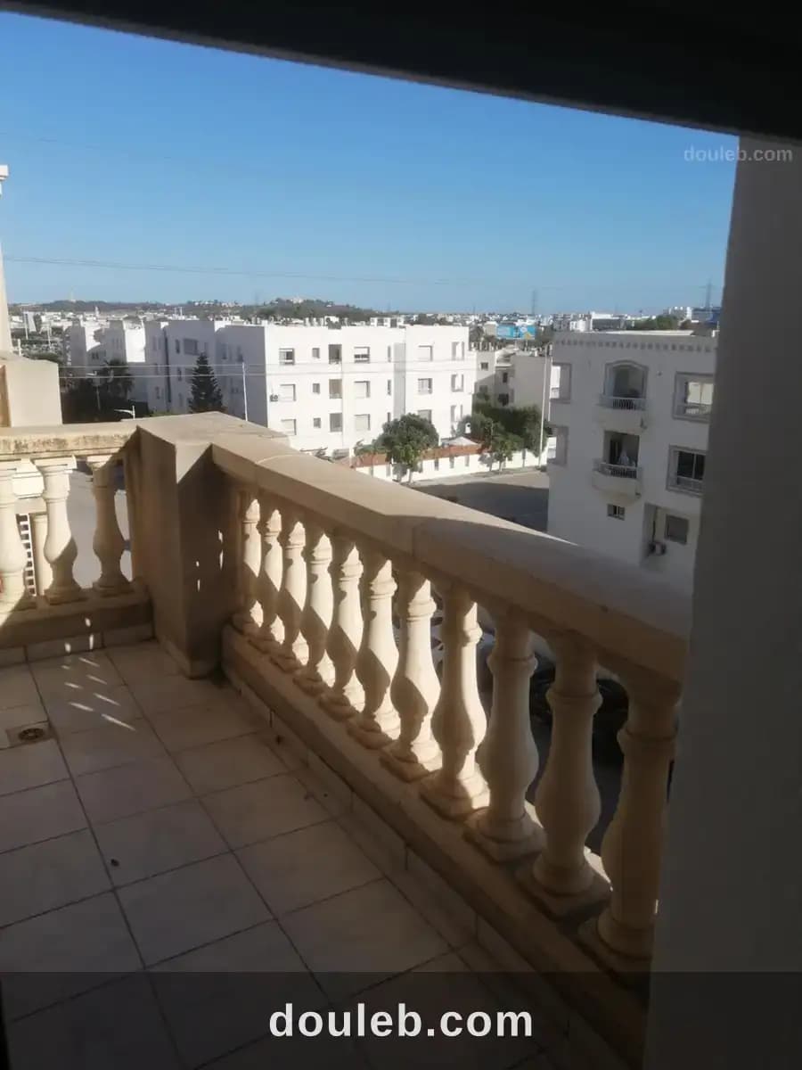 Excellent s2 côté hypermarche carrefour la marsa - Miniature 4