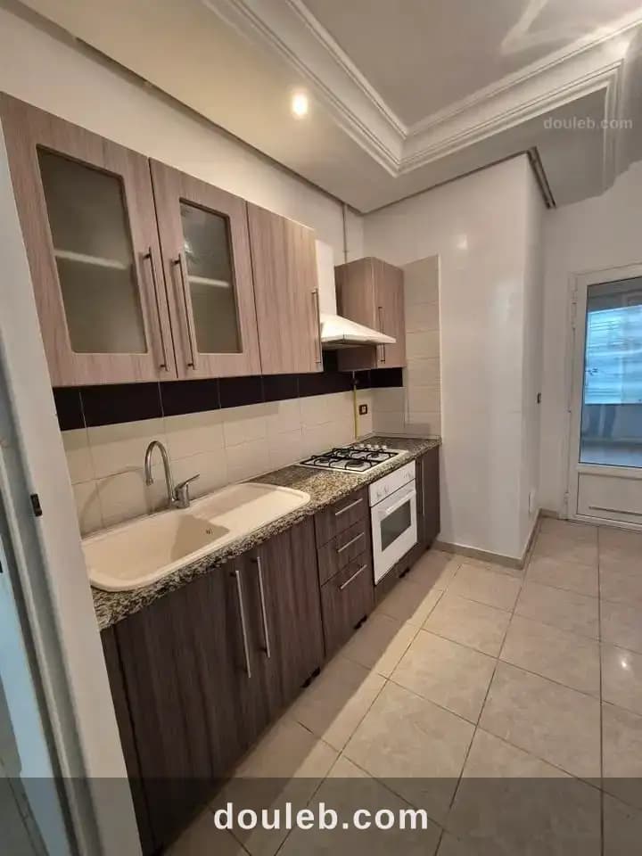 Menzah 9 c joli appt s2 à Tunis