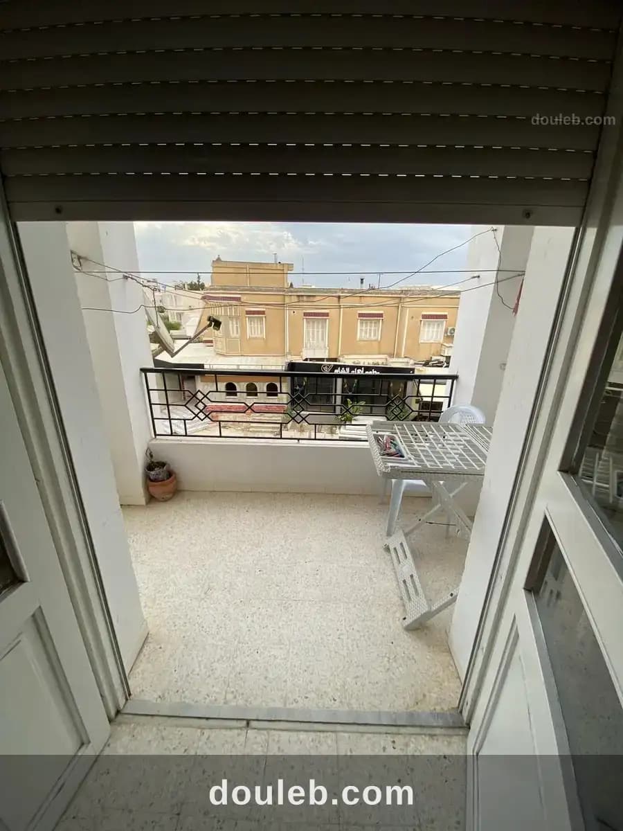 Av appartement à ariana essoghra - Miniature 2
