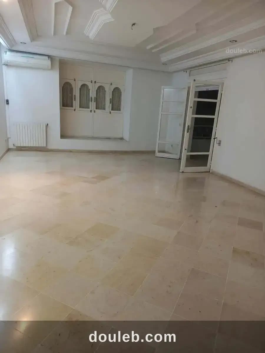Ennasr 2 emplacement idéal appt s3 à Ariana