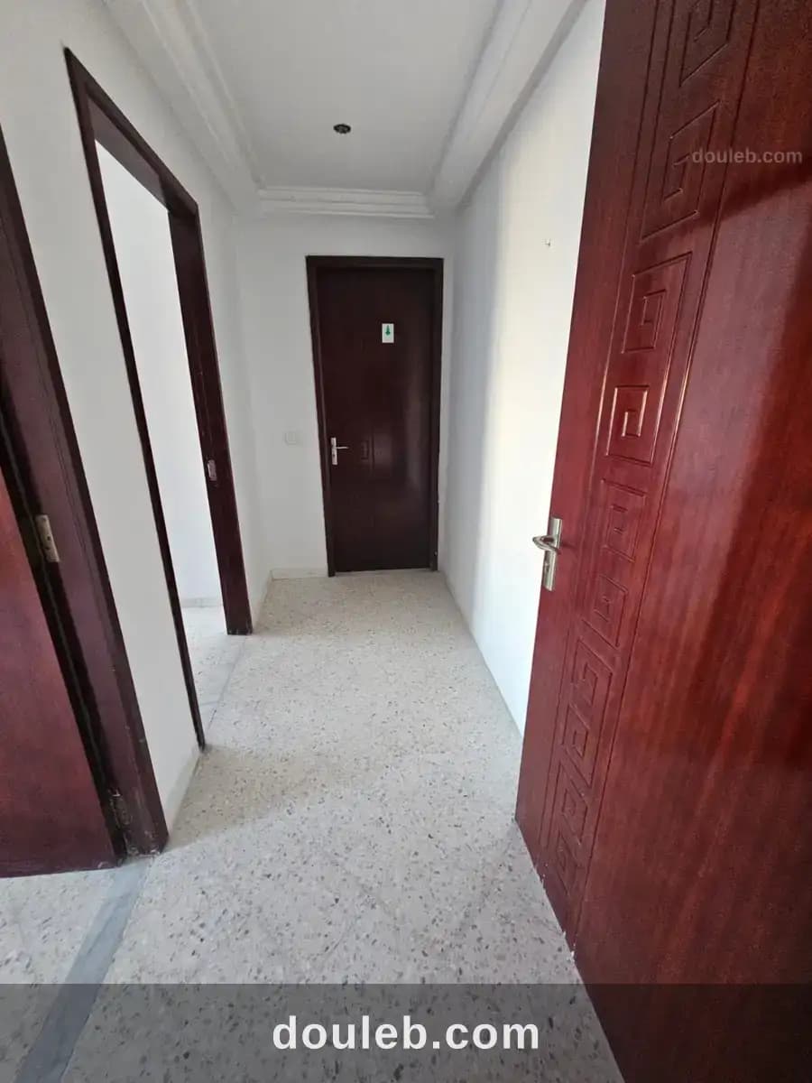 Pr bur gd appart hst pl c d affair à Tunis