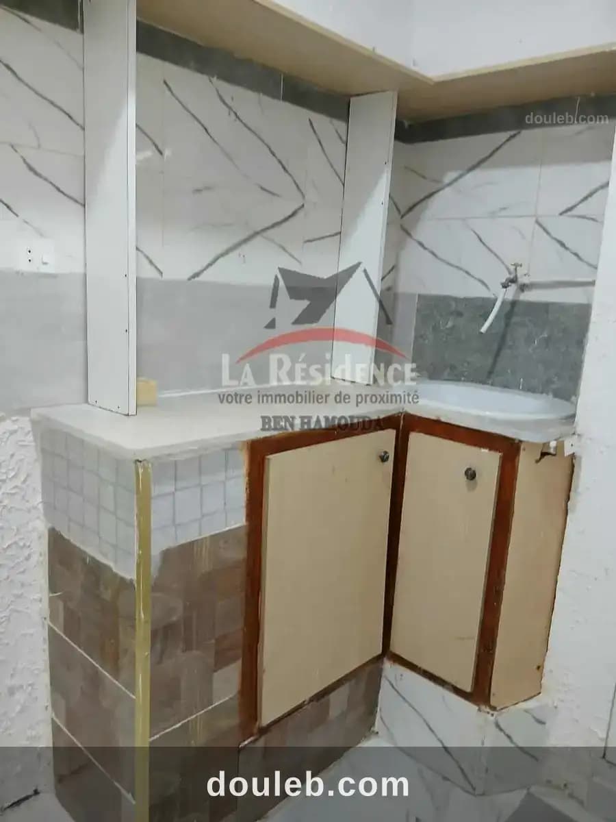 Appartement bureautique au plein centre ville - Miniature 4