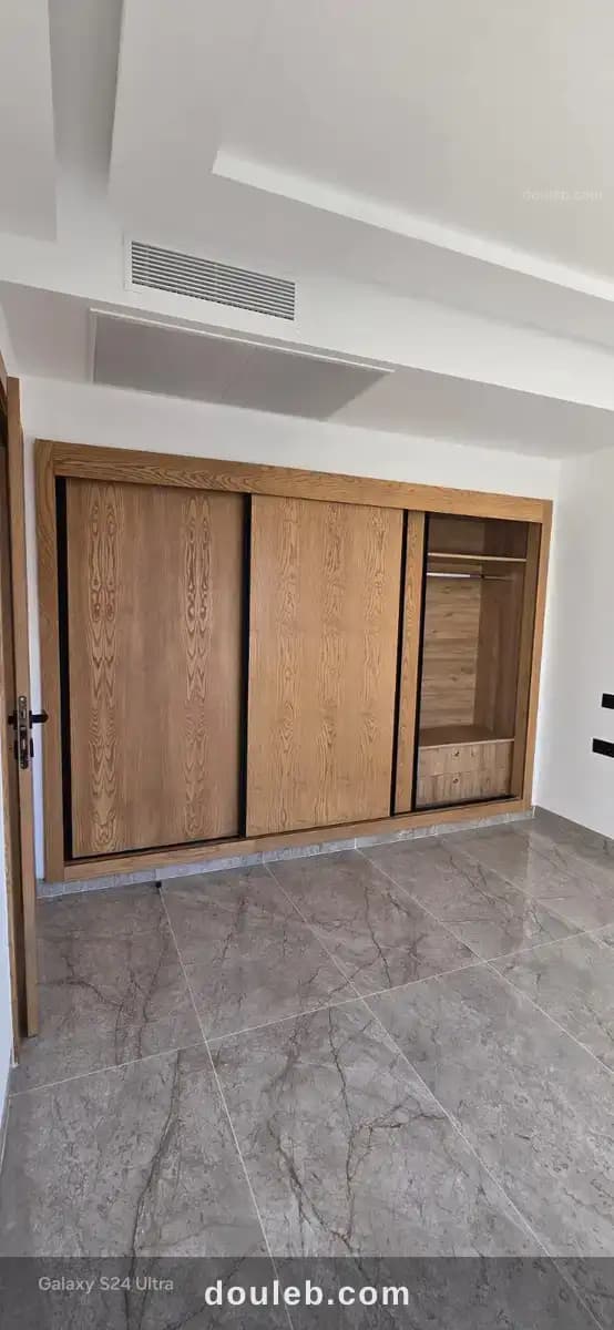 Superbe appartement tout neuf jardins de carthage à Tunis