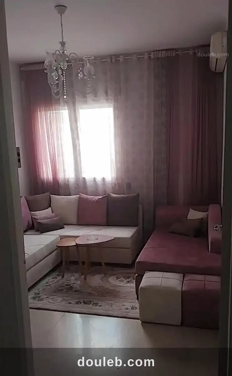 Joli appartement à ariana - Miniature 3