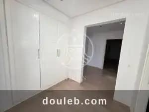 Appartement en s2 vide ref744a - Miniature 4