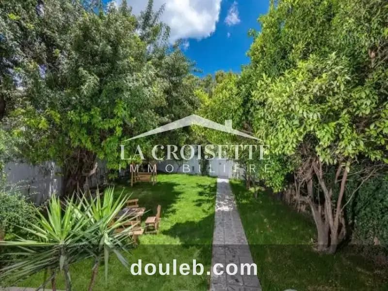 Rez de chaussée de villa s 3 meublé à carthage à Tunis