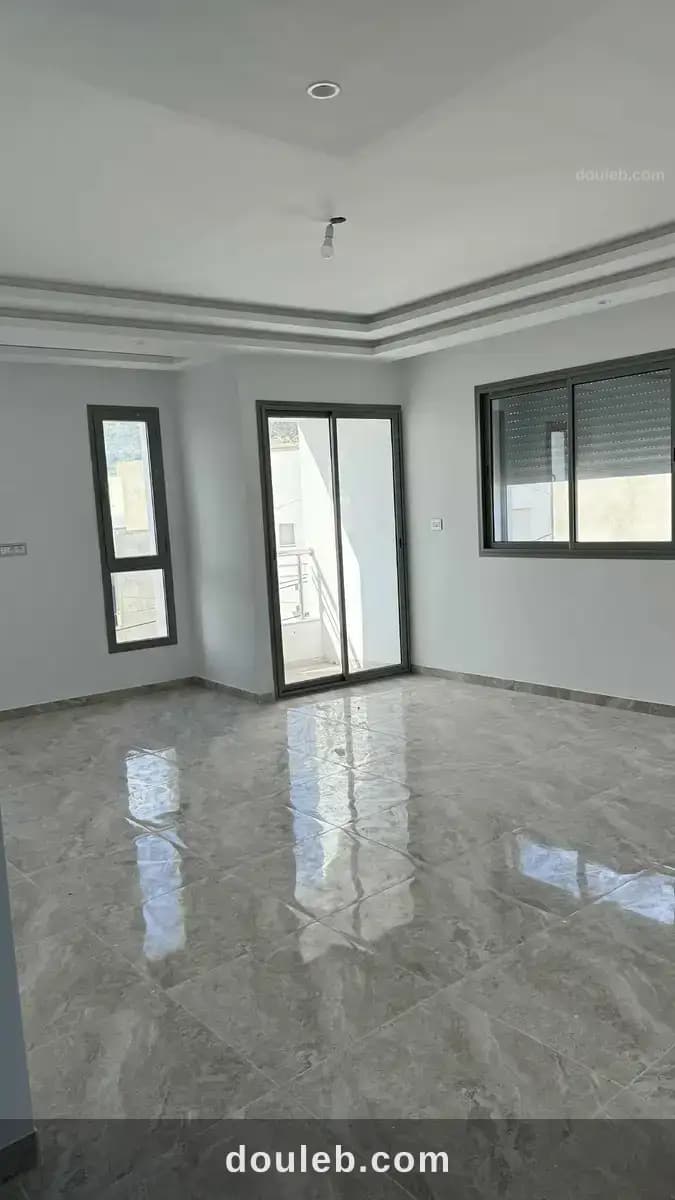 Apartements tout neufs - Miniature 2