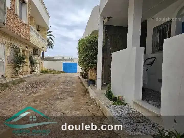 Vt906 rez de chaussé 100 m2 à el marsa kelibia à Nabeul