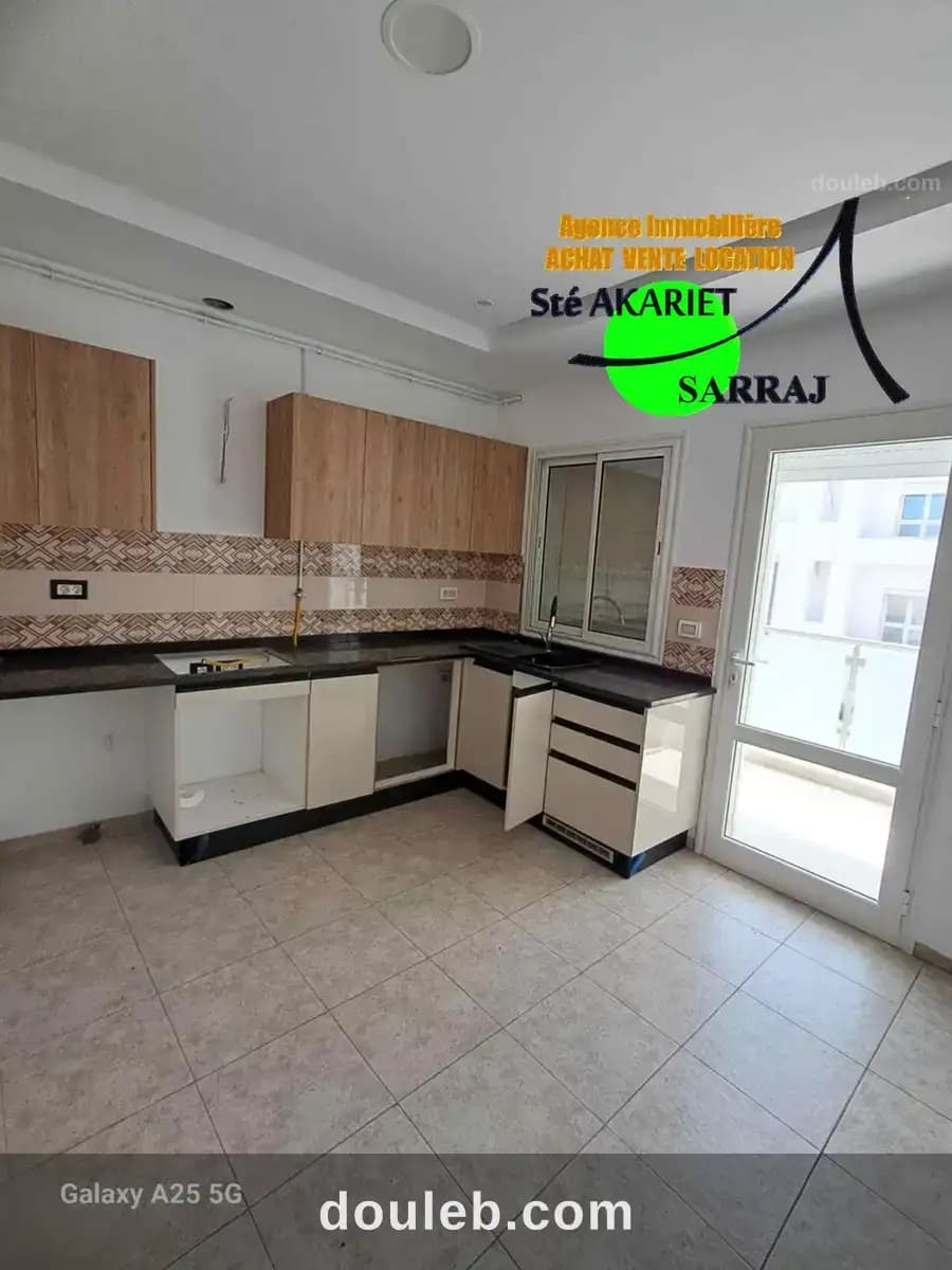 Appartement s3 jamais habité hammem sousse bhayer à Sousse