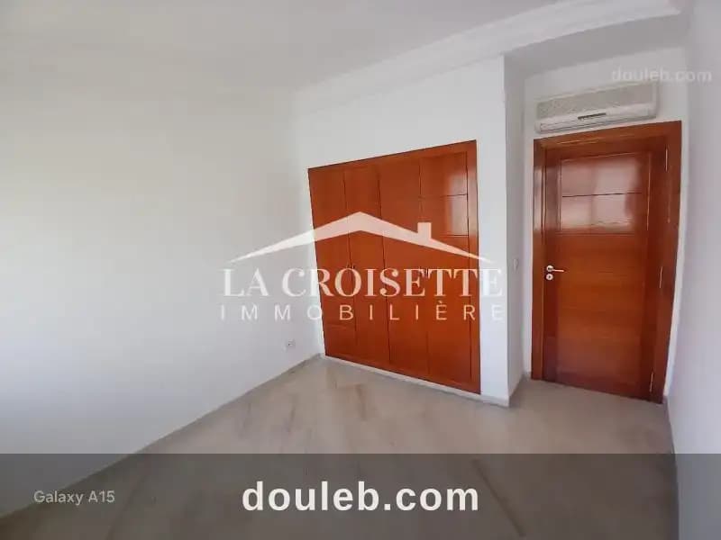 Appartement s 2 aux berges du lac 2 - Miniature 4