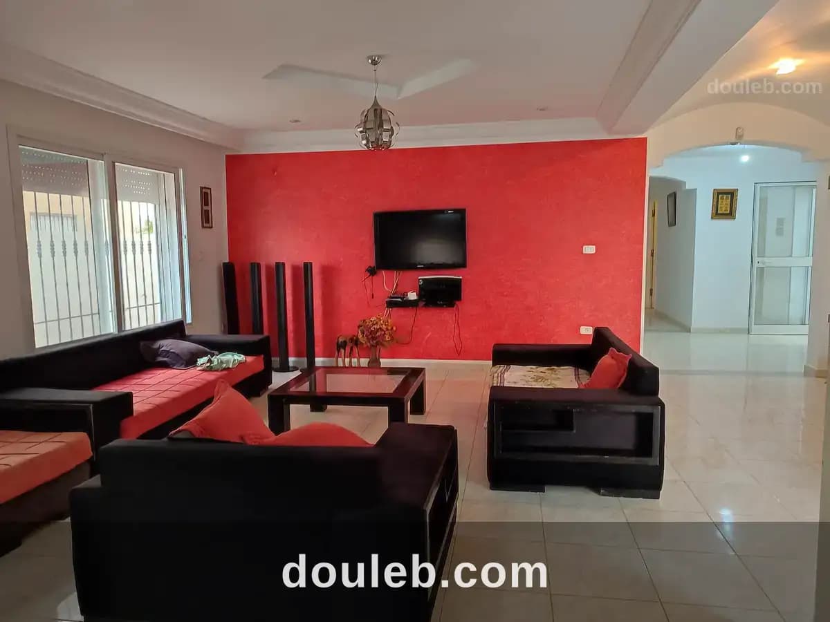 Immeuble à 500 m de la plage hammam ghzeze à Nabeul