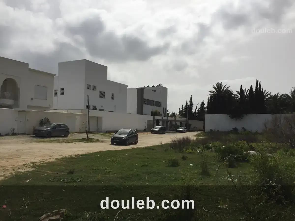 Une grande opportunité à soukra - Miniature 2