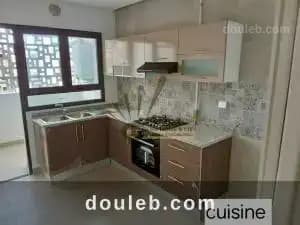 dun appartement s3 au ref352a à Tunis