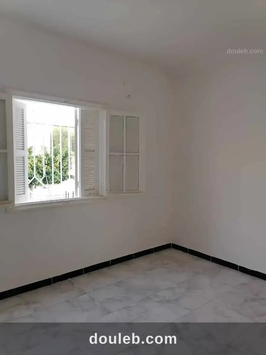 Appartement s2 au 1ere etage - Miniature 3
