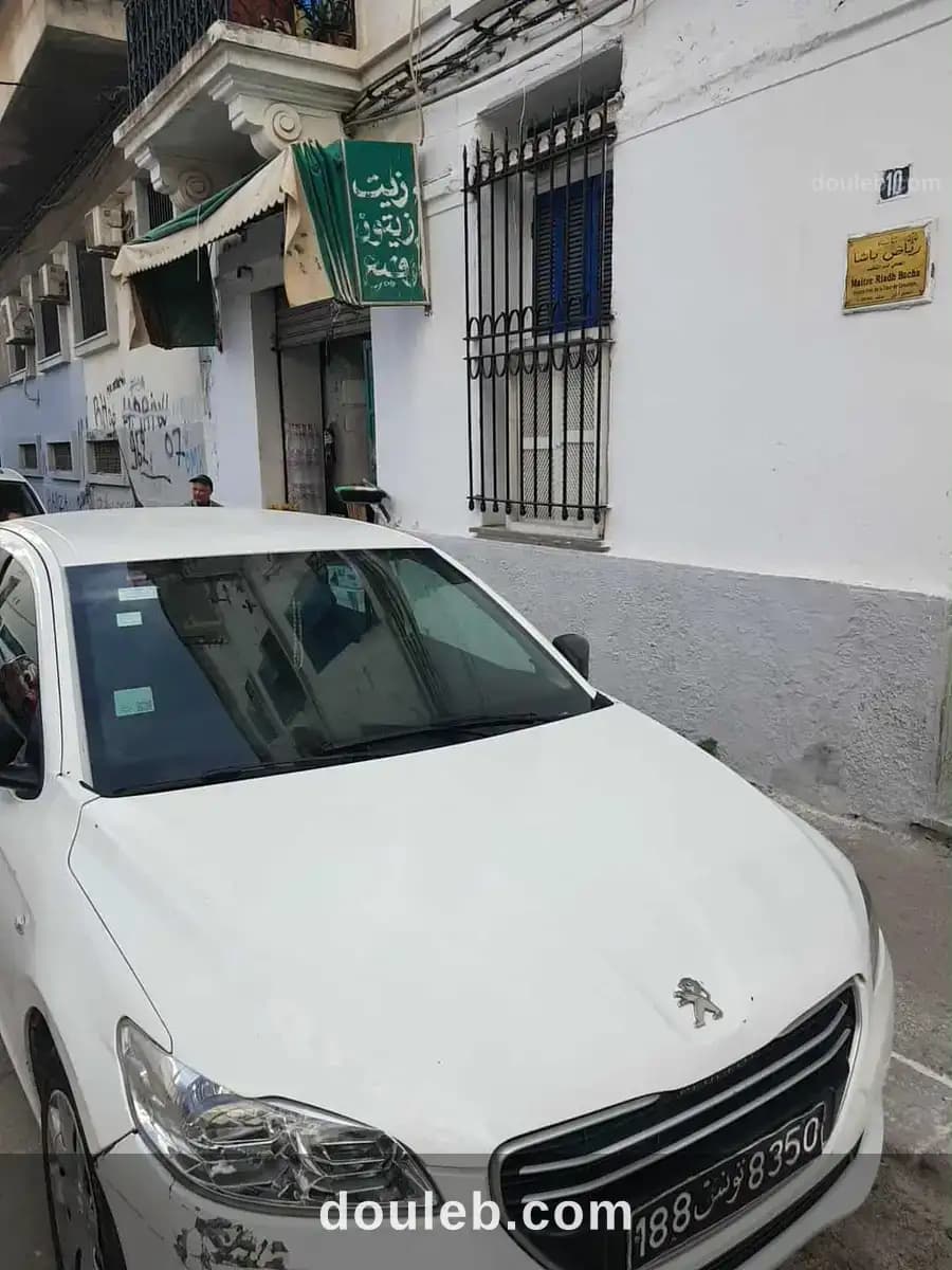 S3 rue de maroc avec magasin - Miniature 5