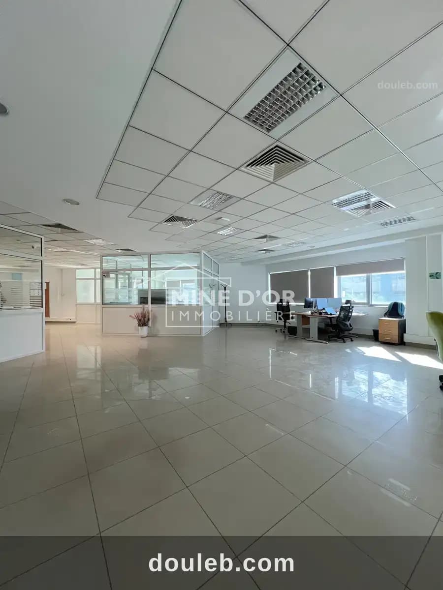 Un plateau neuf de 511 m2 au centre urbain nord - Miniature 2