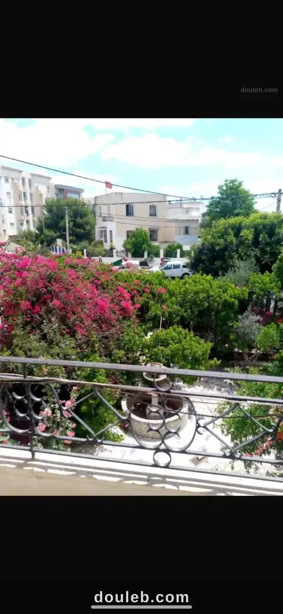 Villa s plus 6 à Tunis