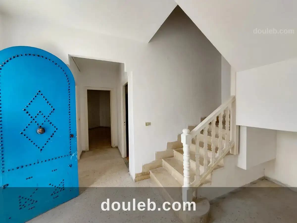 Duplex s4 avec jardin à la marsa zdl0072 - Miniature 3