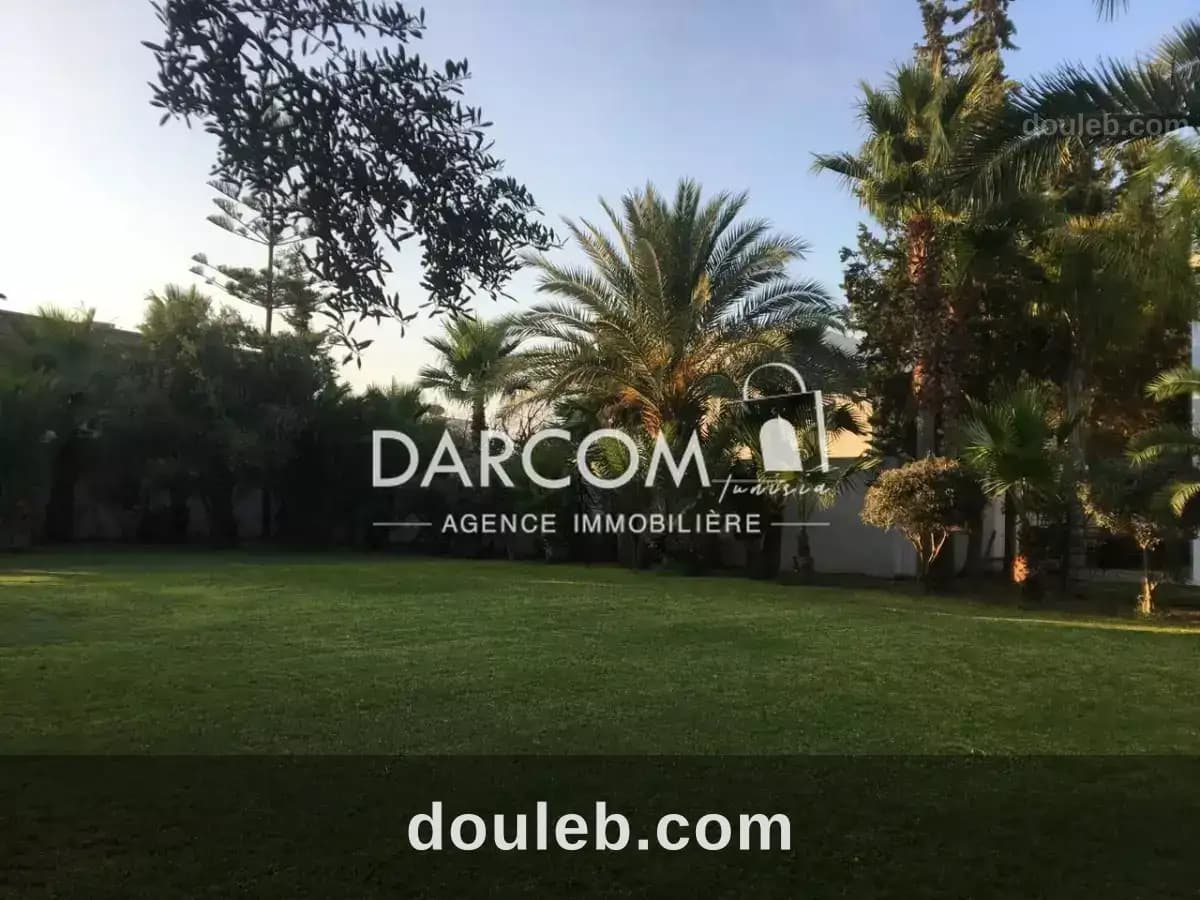 Terrain villa 500 m la soukra à Ariana