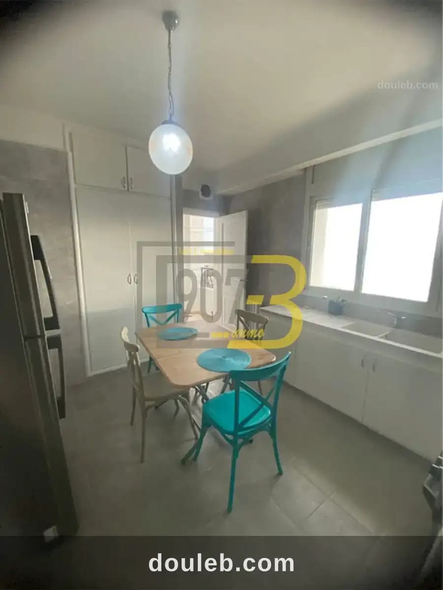 Un appartement s2 meublé à cité ennasr - Miniature 3