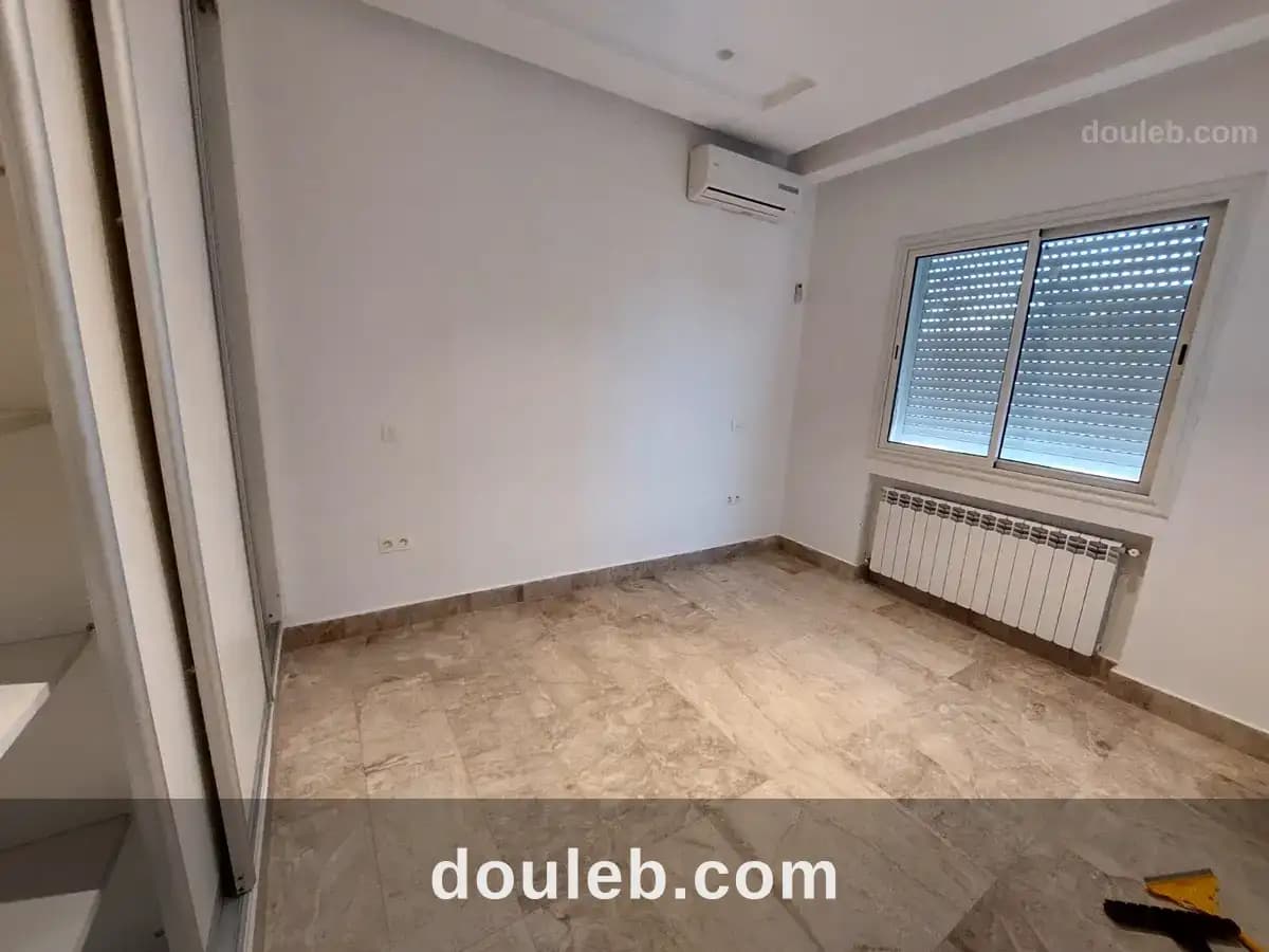 Duplex s4 à la marsa - Miniature 4