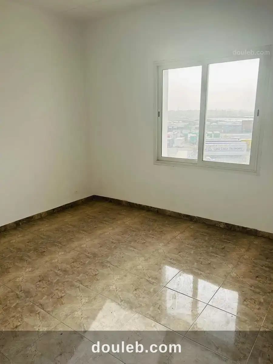 Bel appartement entièrement rénové à Ben Arous