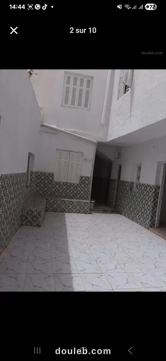 Entièrement rénovée deux logements indépendants à Tunis