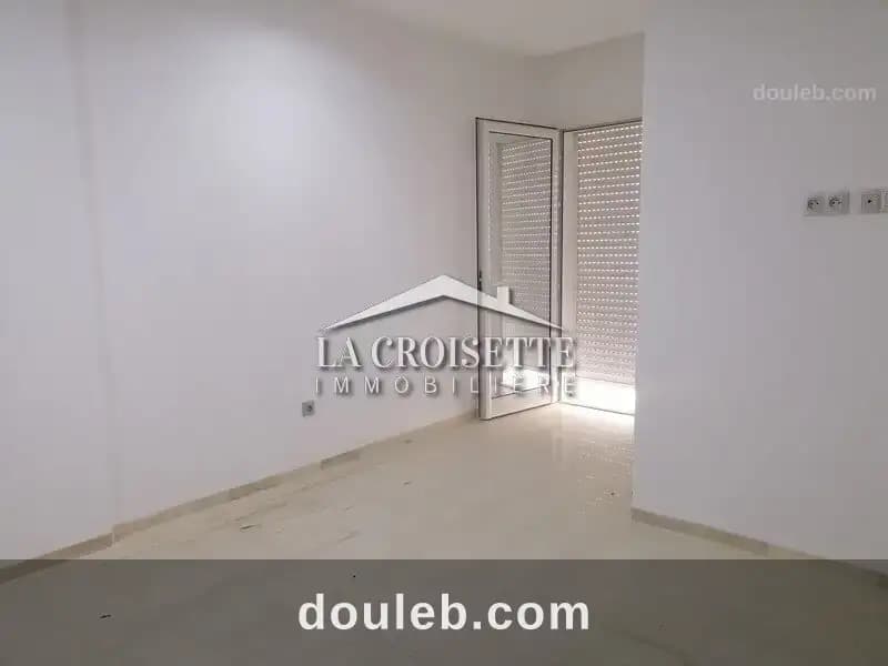 Appartement s3 à la soukra mal0665 à Ariana