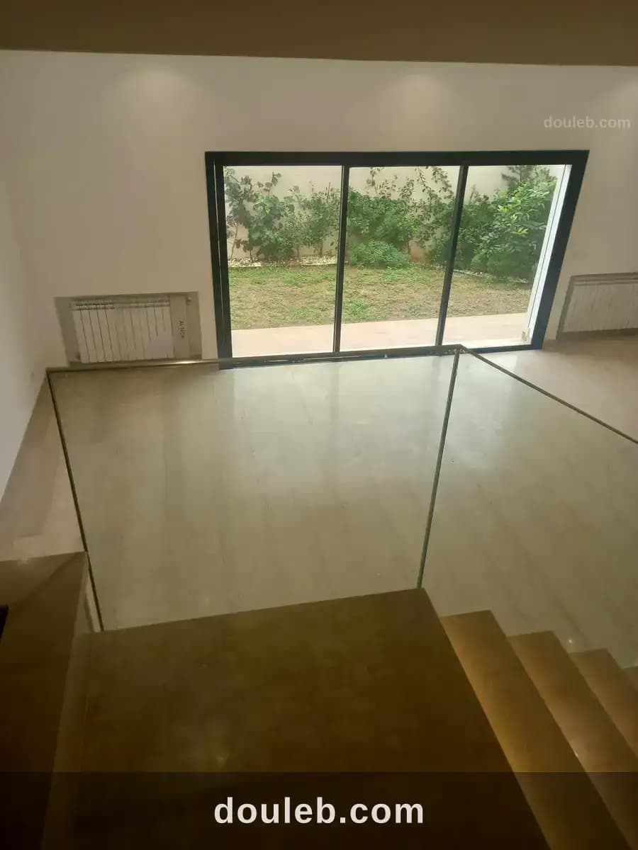 Luxueux duplex s4 aux jardins de carthage refa2 - Miniature 2