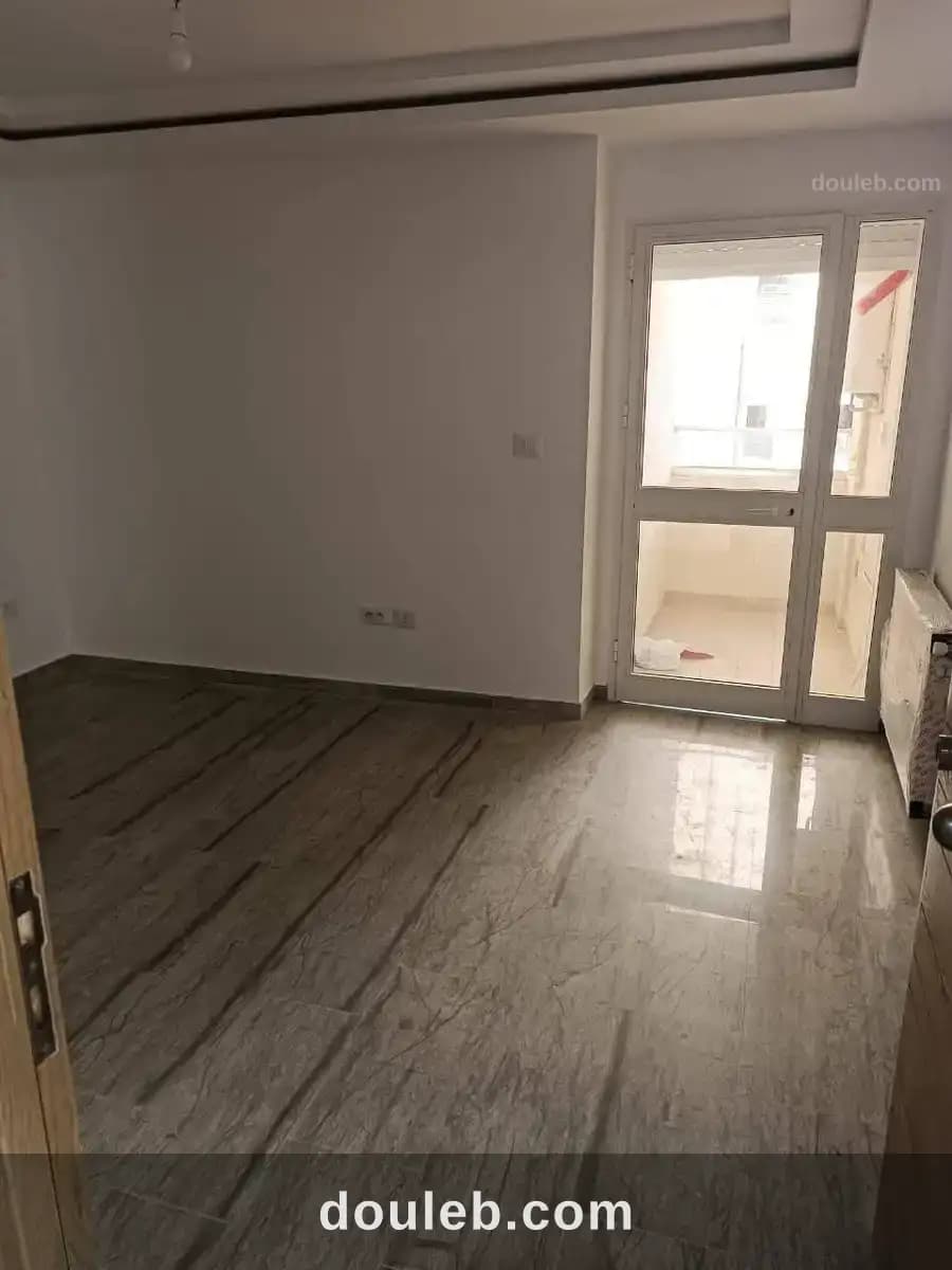 Appartement au mourouj 6 jamais habité à Ben Arous