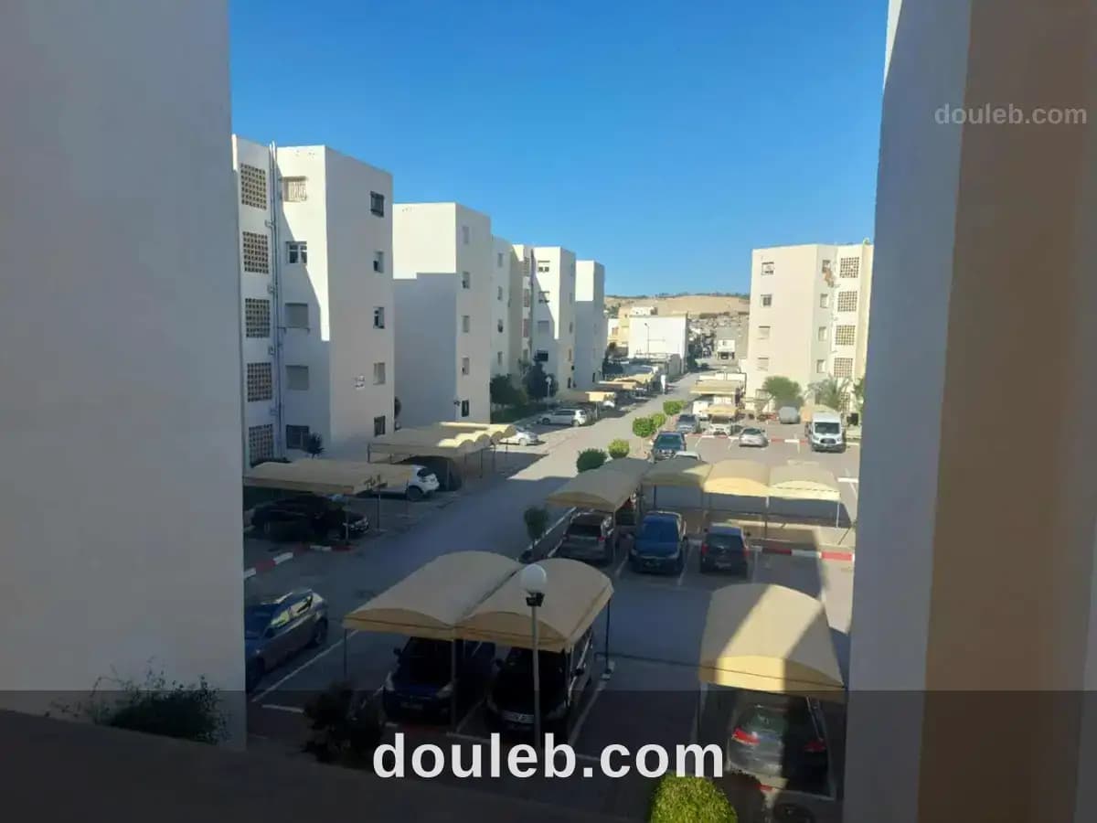 Appartement à nour jaafer - Miniature 2