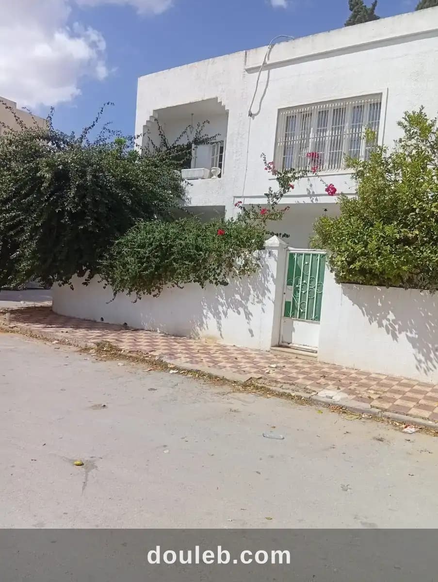 Vends villa à Tunis