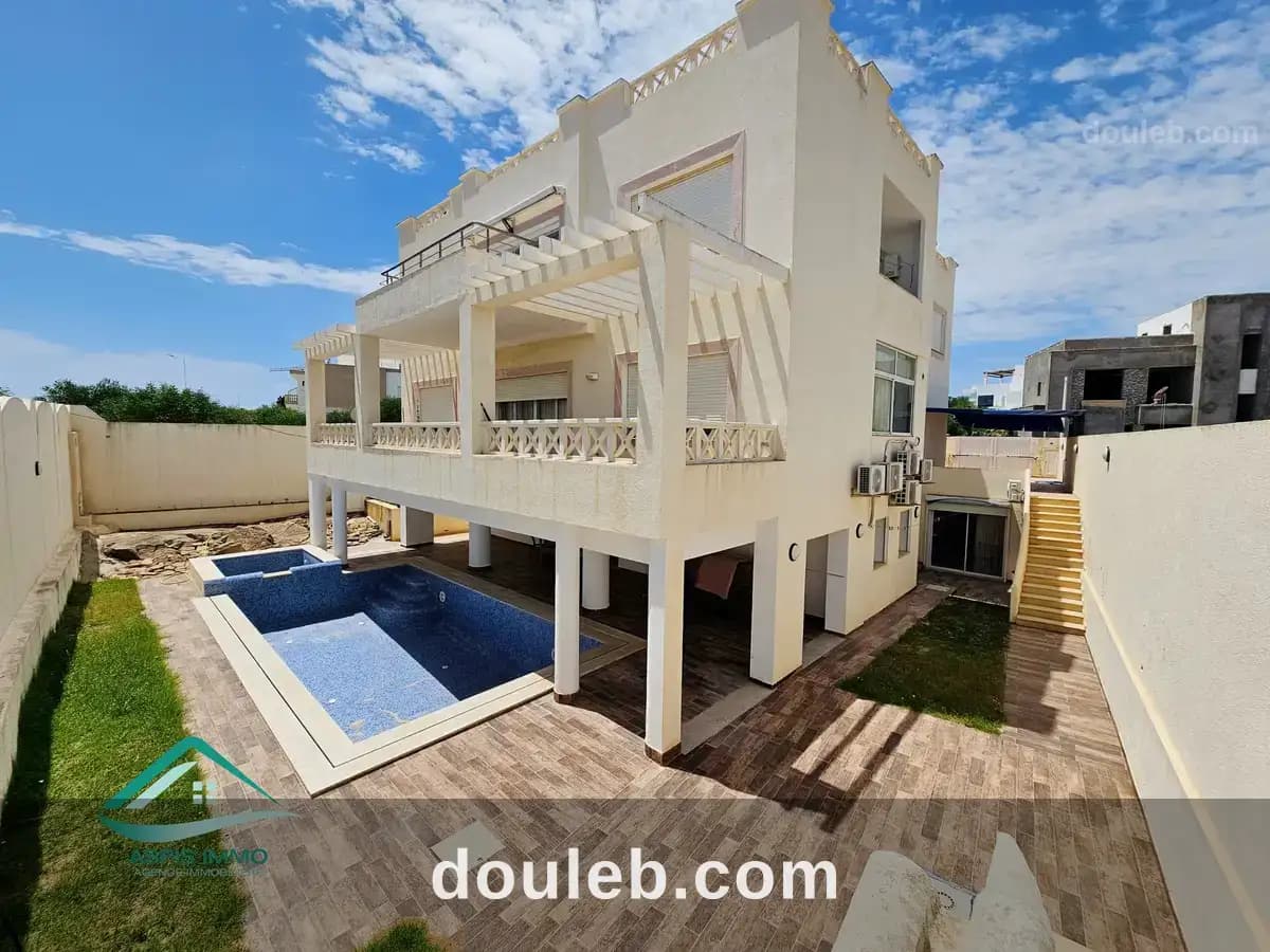 Vt988 villa avec piscine à kelibia la blanche à Nabeul