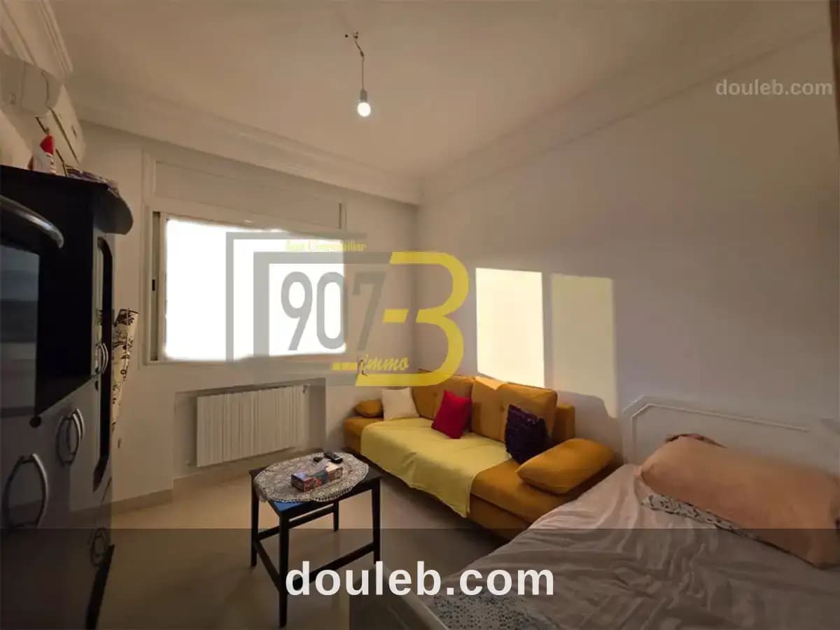 Un appartement s3 à cité ennasr - Miniature 3