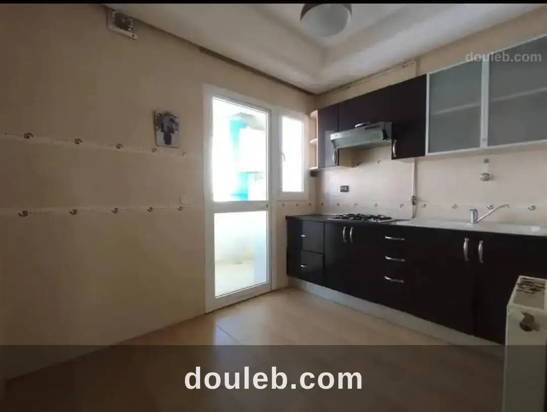 Appartement s1 avec ppkg à Ariana