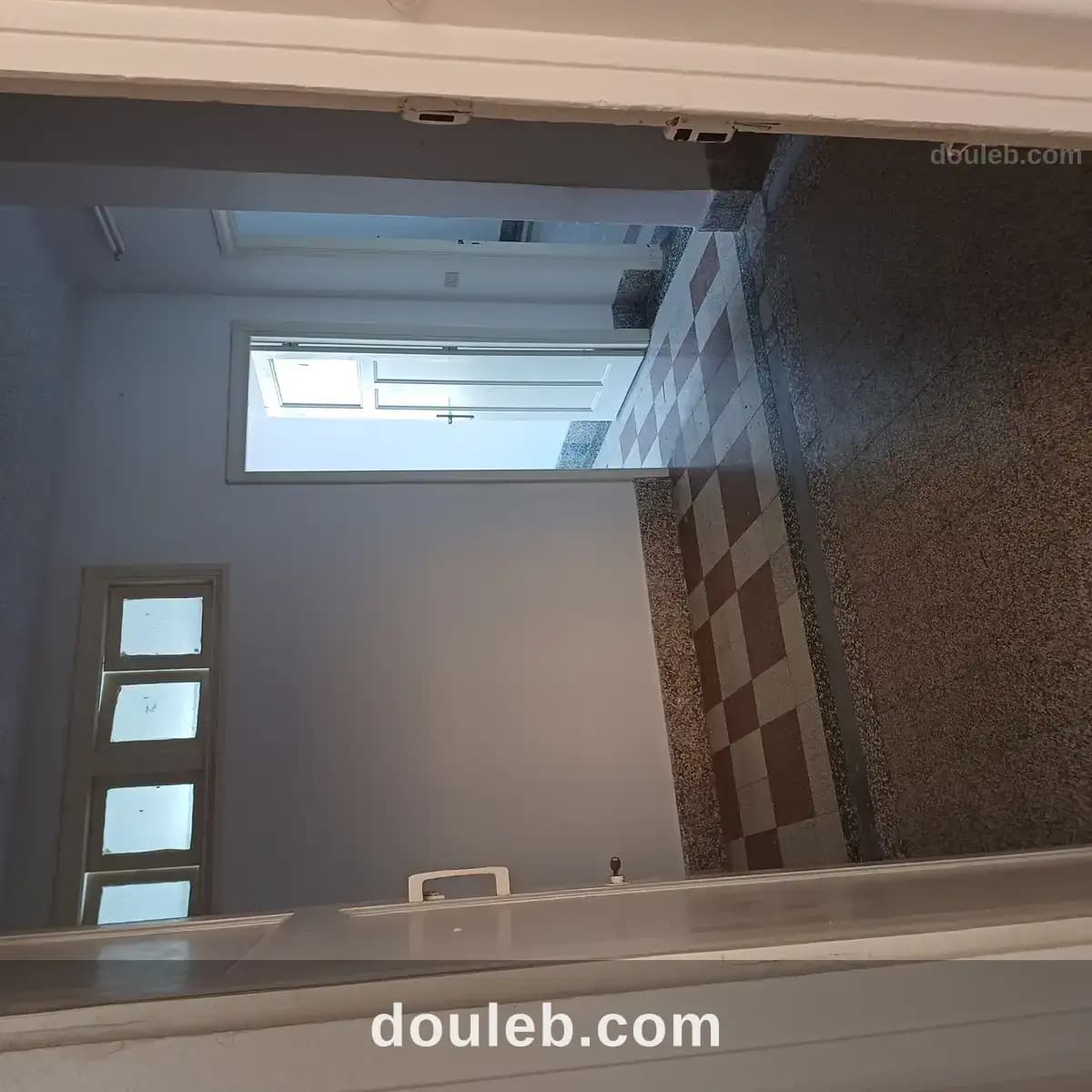Appartement sur l'avenue hb sfax - Miniature 2