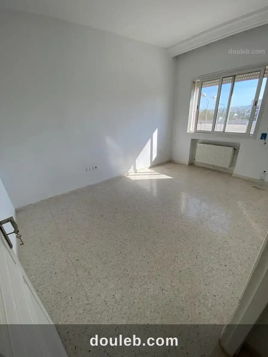 Bel appartement s plus 2 - Miniature 2