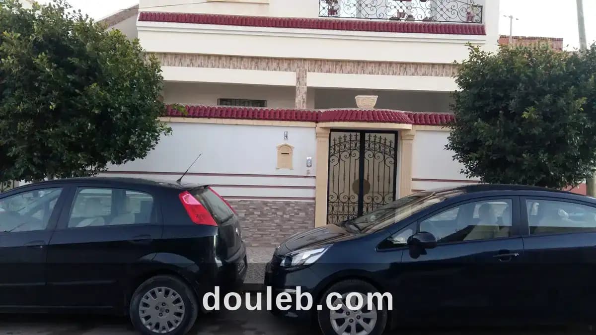 Villa rez de chausse au centre ville à Siliana