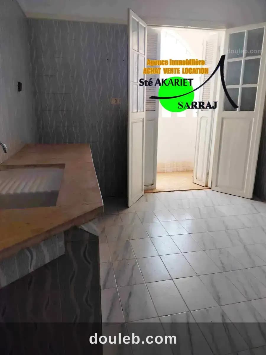 Appartement s2 derriére steg bab jdid sousse à Sousse
