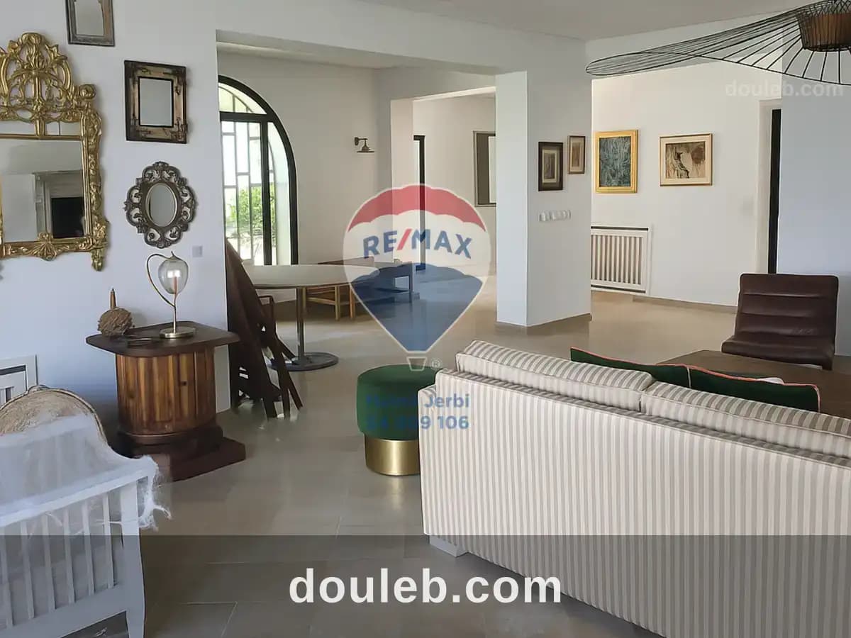 Villa meublé à la marsa - Miniature 5