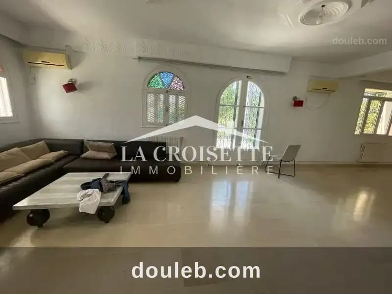 Villa s4 avec piscine à la marsa mvl1732 à Tunis
