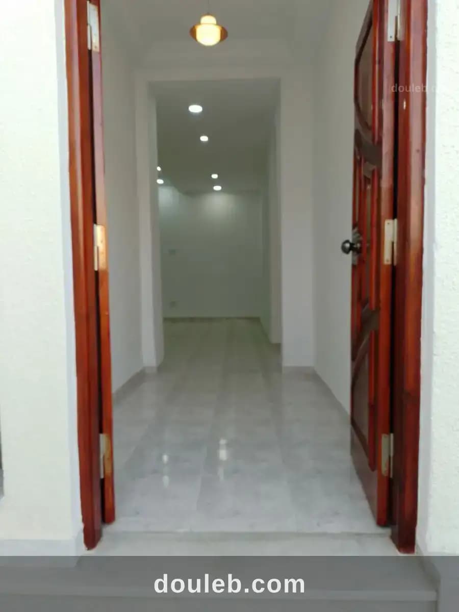Maison avec terrasse el omrane france ville à Tunis