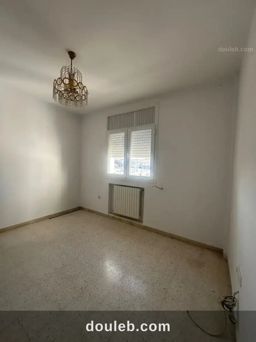 Un appartement en s1 à menzah 5 à Ariana