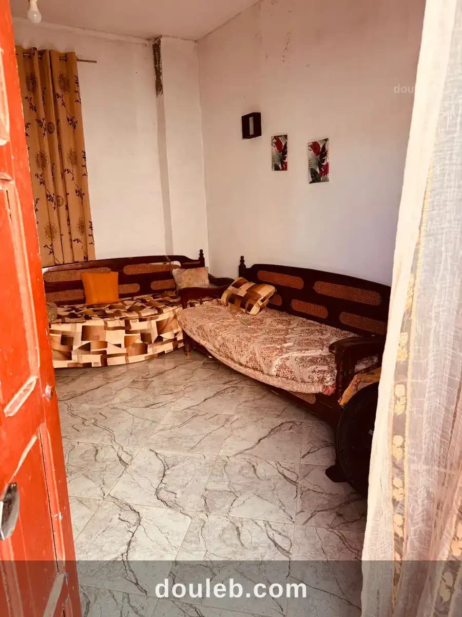 Une maison 90 m a fouchana cite brim - Miniature 2