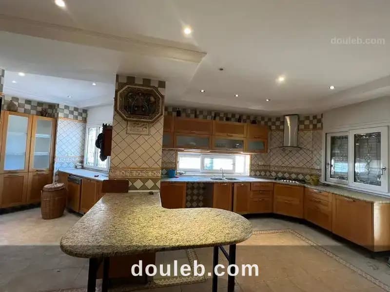 V482 villa royale mahrsi d - Miniature 4