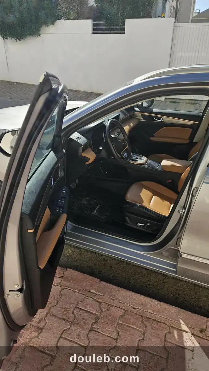 Haval jolion suv moderne et confortable - Miniature 3