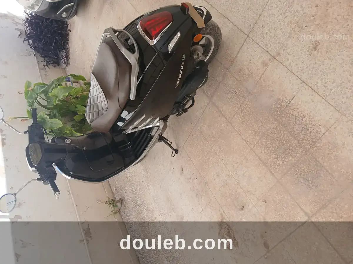Belle moto veracruz 125 cc à Ariana