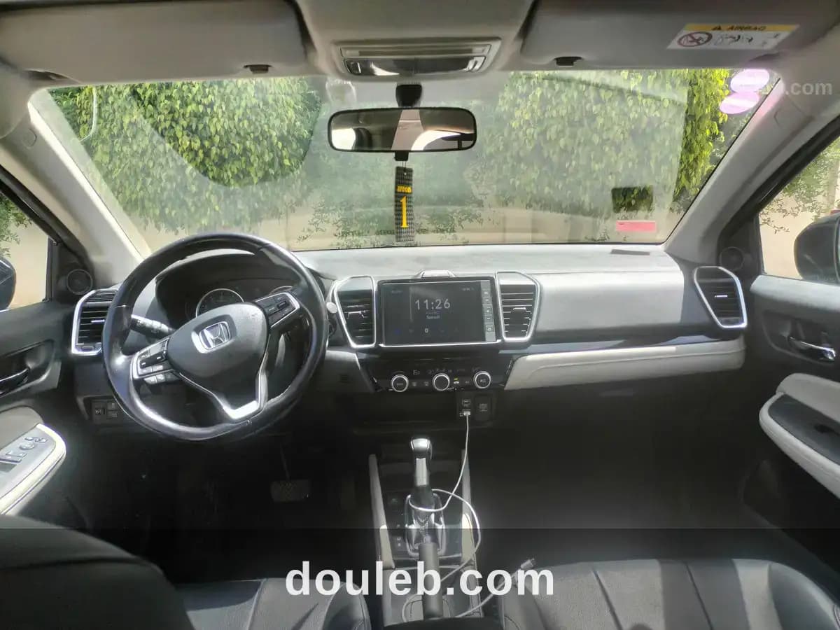 Honda city ex - Miniature 3