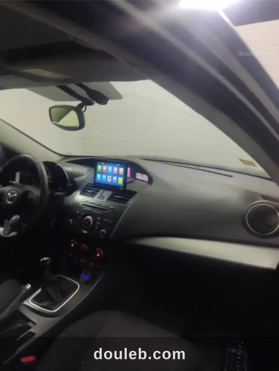 Mazda 3 2010 - Miniature 3